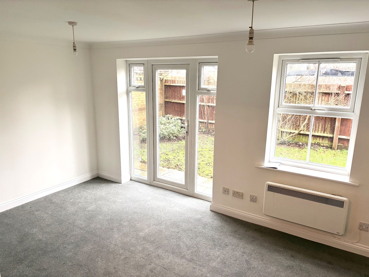 1 Bed Flat, Bourlon Wood, OX14, N1 7GU