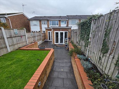 Room in a Shared House, London Road, RM20