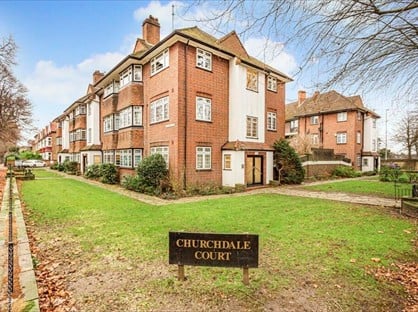 2 Bed Flat, Harvard Road, W4