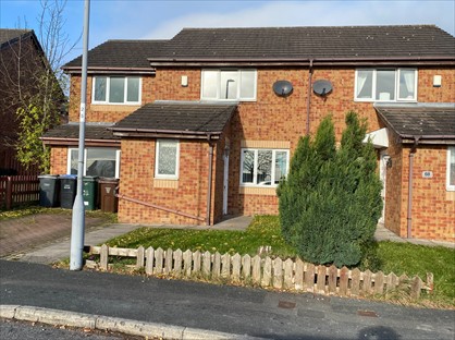 4 Bed Semi-Detached House, Bierley House Avenue, BD4