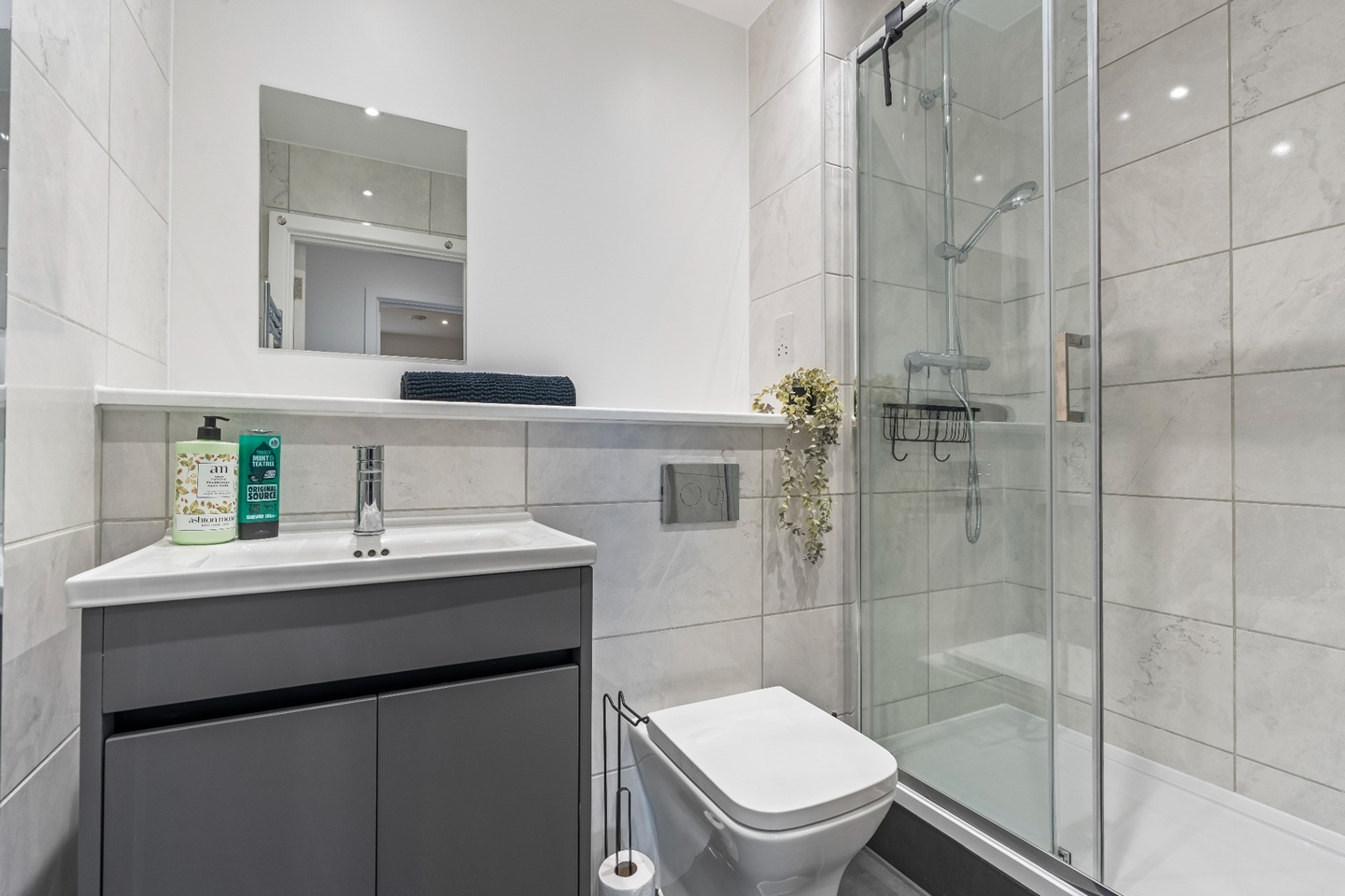 Additional image 21 of 2 Bed Flat, Southampton Street, RG1, N1 7GU