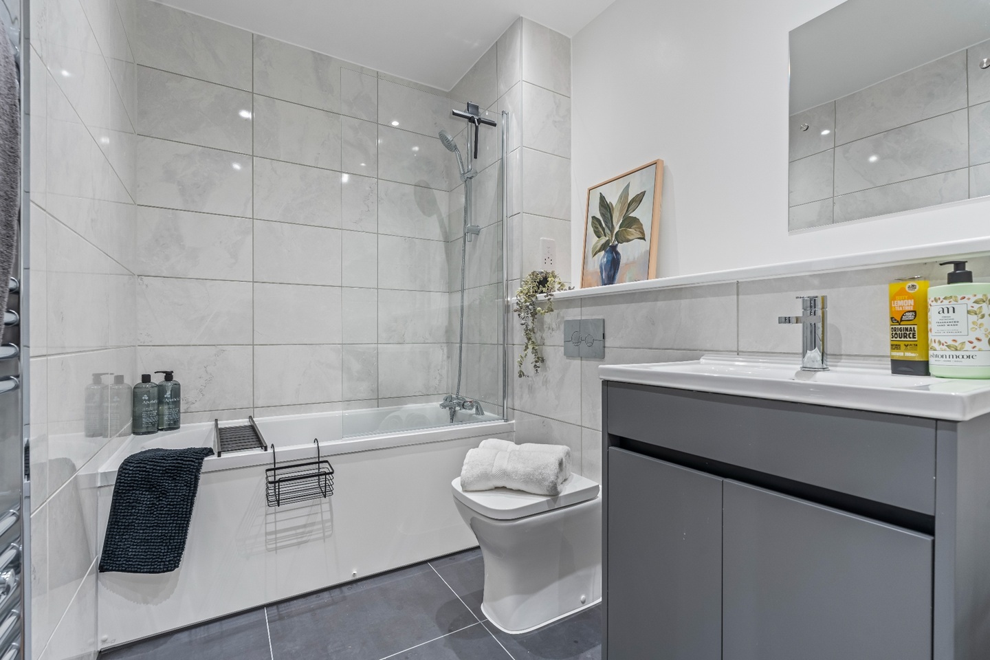 Additional image 48 of 2 Bed Flat, Southampton Street, RG1, N1 7GU