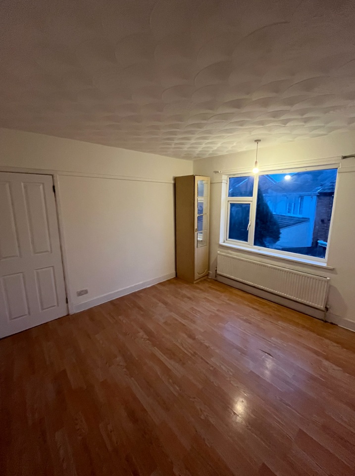 Additional image 5 of 3 Bed Detached House, Wyvern Avenue, LE4, N1 7GU