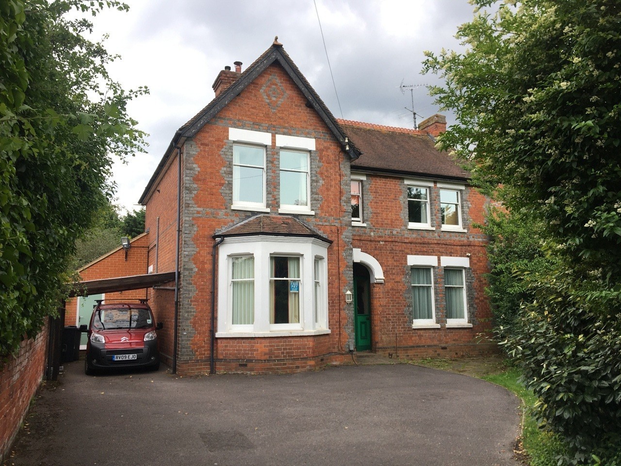 Additional image 5 of Room in a Shared Flat, Western Elms Avenue, RG30, N1 7GU
