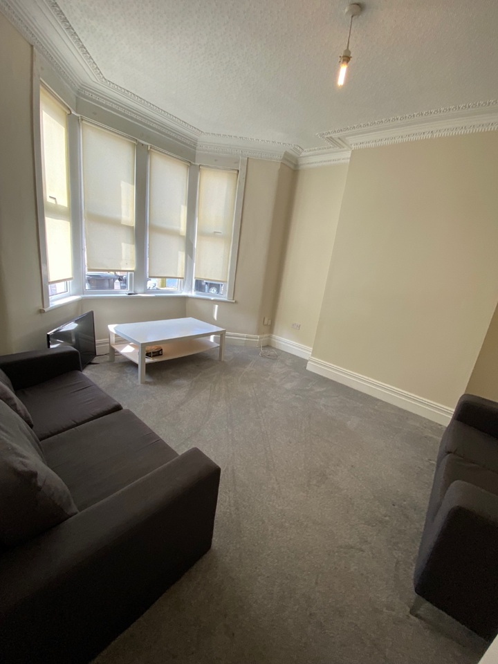 5 Bed Terraced House, Victoria Park, BS16, N1 7GU