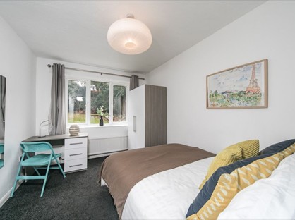 Room in a Shared House, Delamere Road, RG6