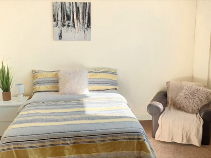 Studio Flat, Market Place, WS10