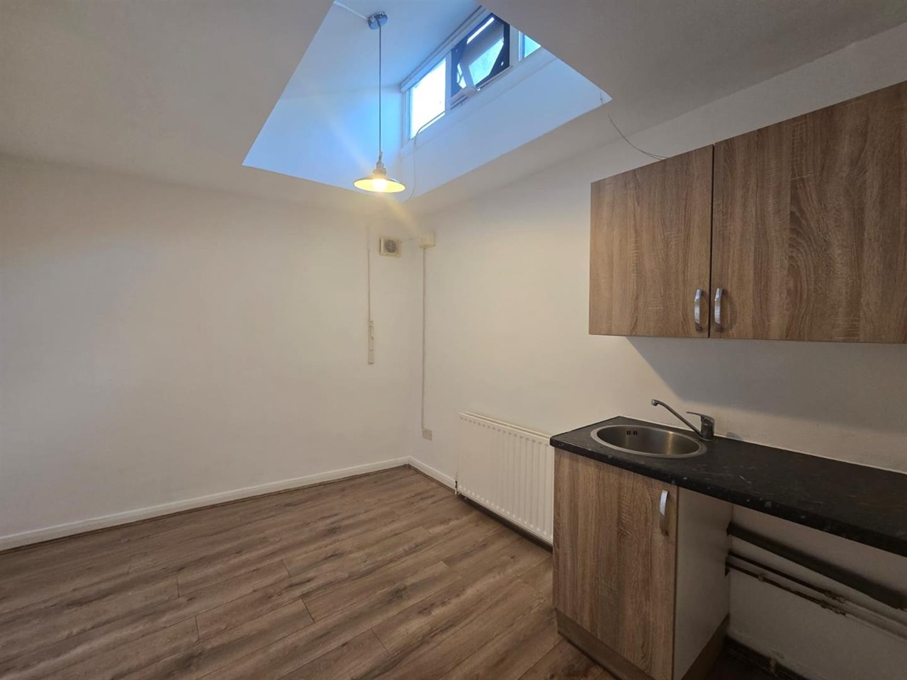 Additional image 5 of Studio Flat, Mayton Street, N7, N1 7GU