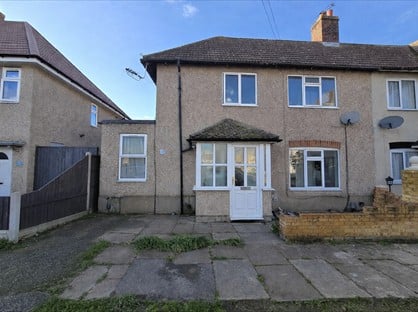 Studio Flat, Elgar Gardens, RM18