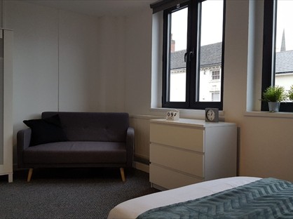 Studio Flat, Wolverhampton, WV2