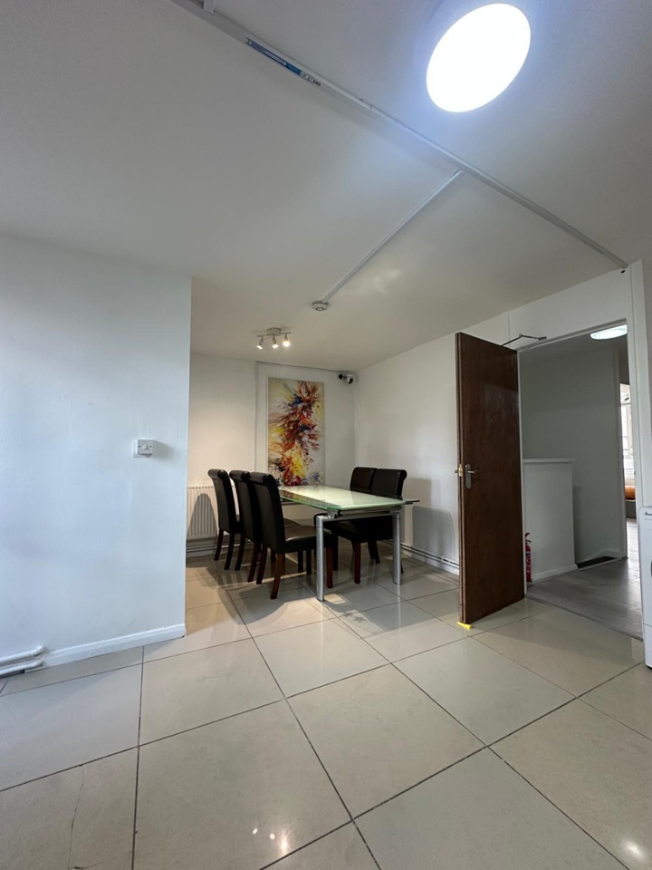 Additional image 9 of Room in a Shared House, Bruckner Street, W10, N1 7GU