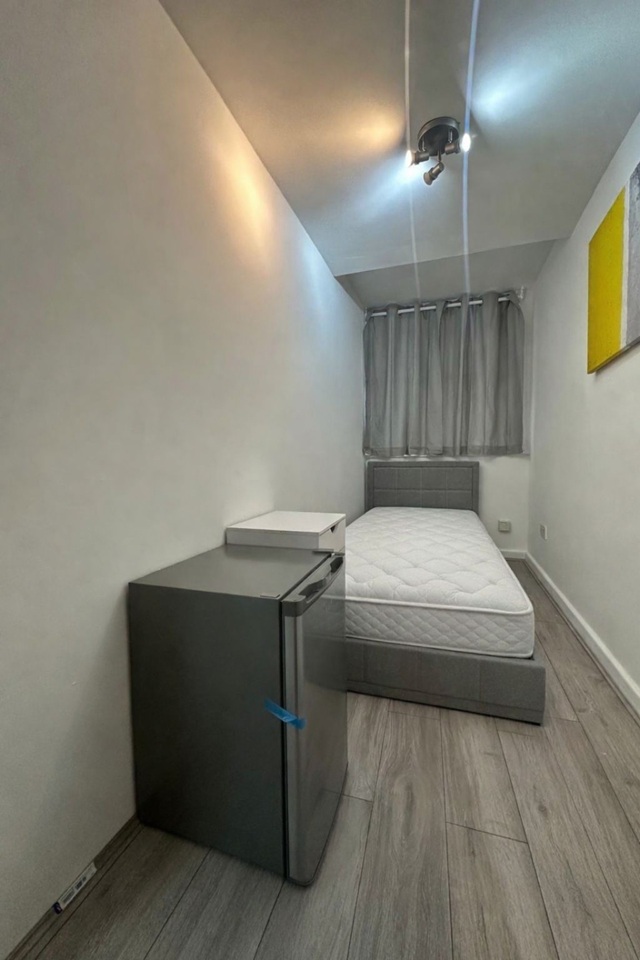 Additional image 2 of Room in a Shared House, Bruckner Street, W10, N1 7GU