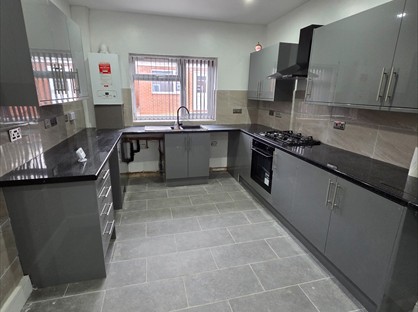 Room in a Shared House, Hugh Road, B67