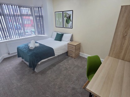 Room in a Shared House, Hugh Road, B67