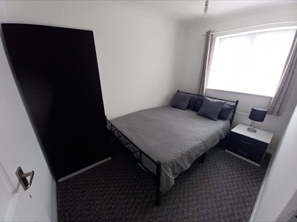 Room in a Shared House, Raycliff Avenue, CO15