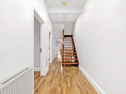 4 Bed Semi-Detached House, Stanwell Road, TW15