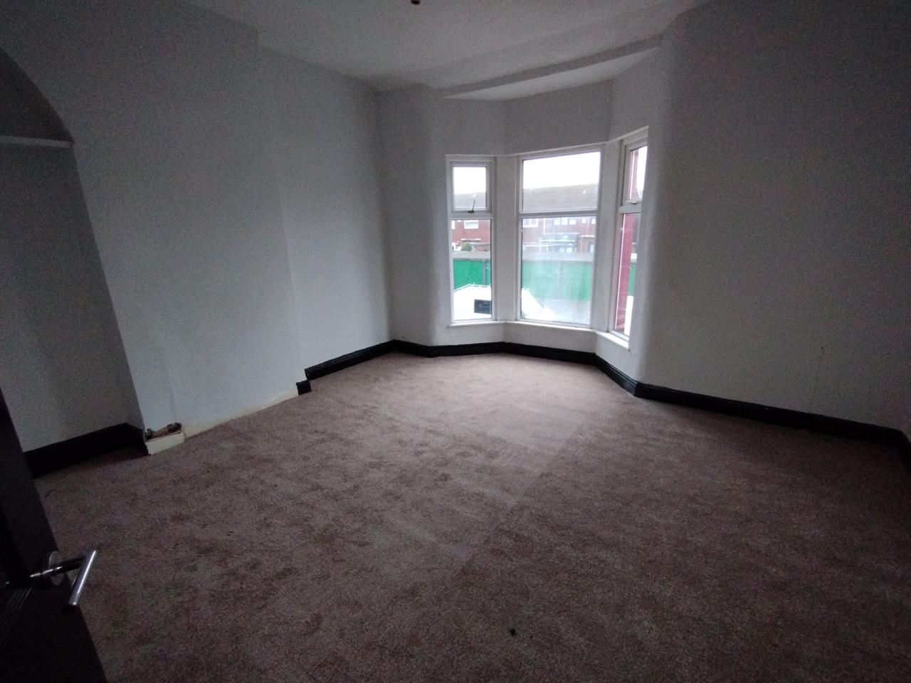 3 Bed End Terrace, Gloucester Road, L20 photo 5