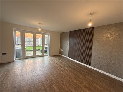3 Bed Semi-Detached House, Stratford Drive, L34