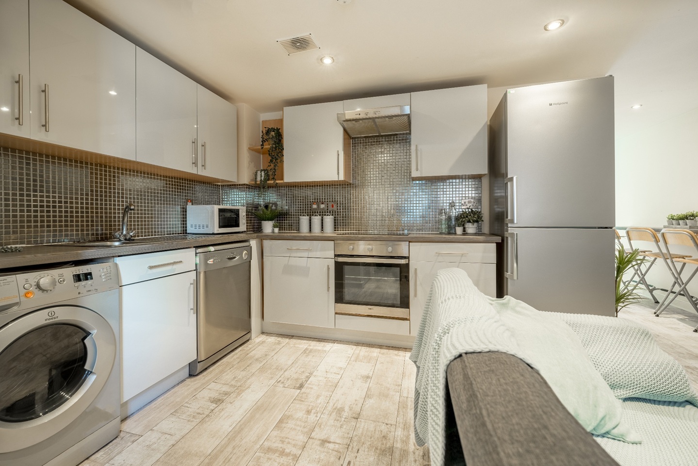 Additional image 4 of 4 Bed Flat, Regent Terrace, S3, N1 7GU