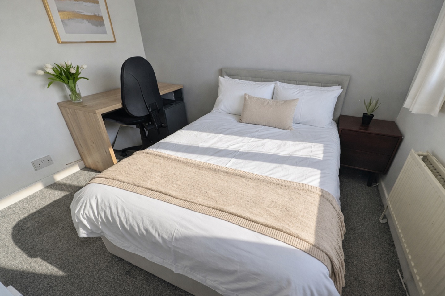 Additional image 2 of Room in a Shared House, St Andrews Road, SO14, N1 7GU