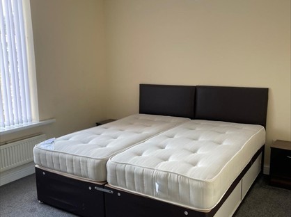 Room in a Shared House, Paley Road, BD4