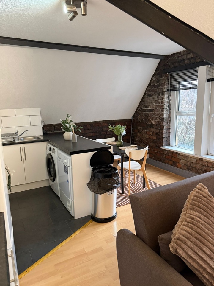 Additional image 3 of 1 Bed Flat, Connaught Road, CF24, N1 7GU