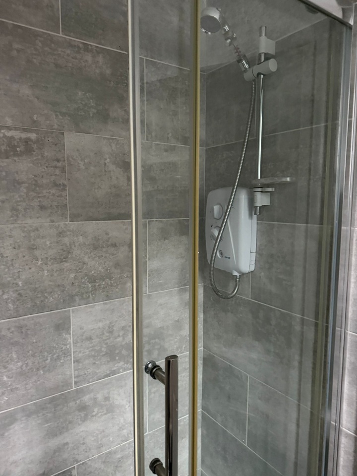 Additional image 5 of 1 Bed Flat, Connaught Road, CF24, N1 7GU