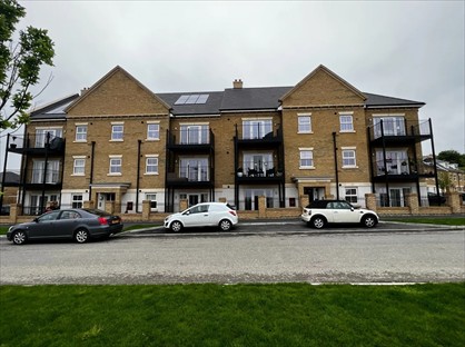 1 Bed Flat, Weldon, DA10