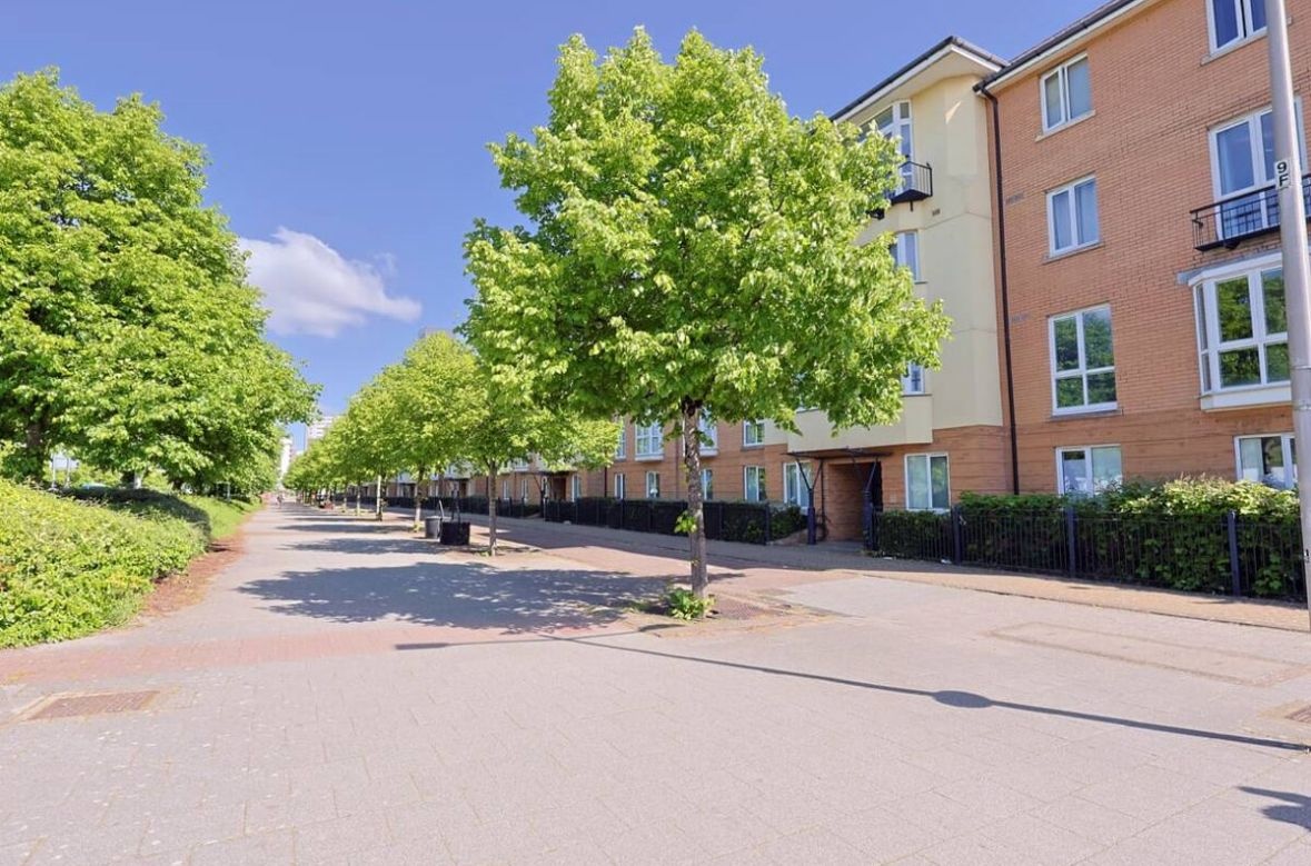 Additional image 4 of 1 Bed Flat, Vellacott Close, CF10, N1 7GU