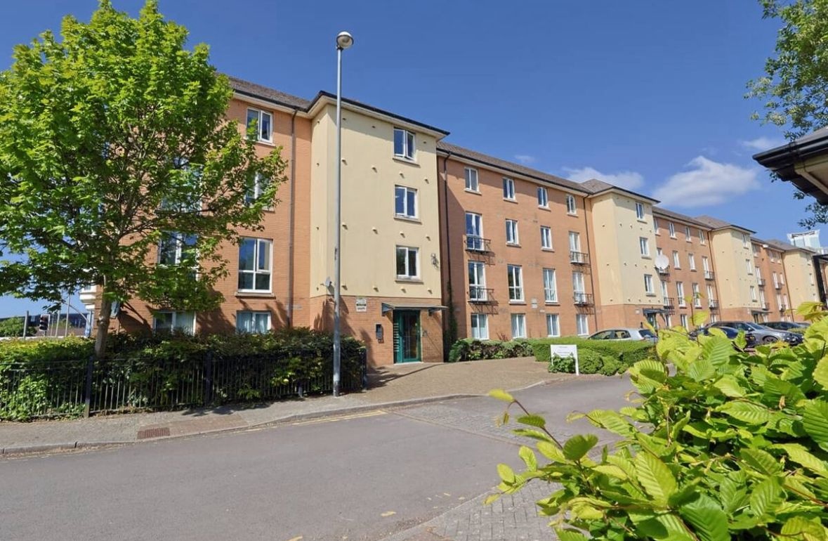 Additional image 5 of 1 Bed Flat, Vellacott Close, CF10, N1 7GU