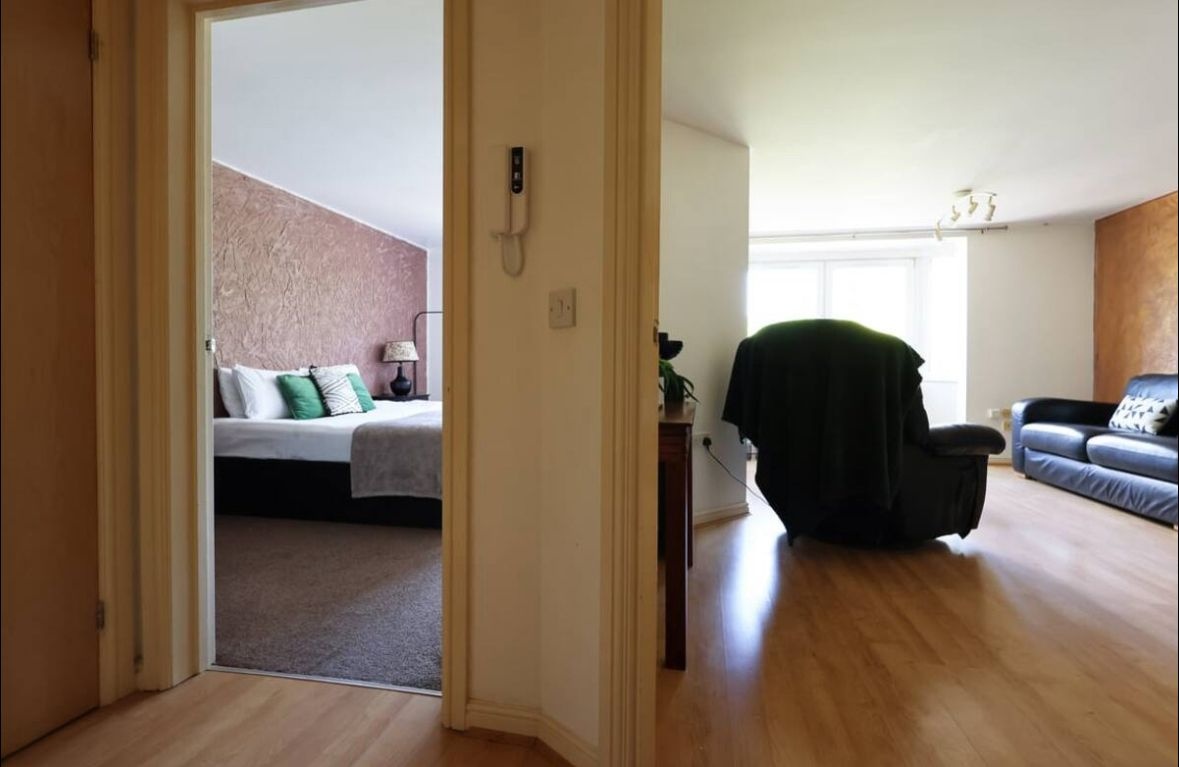 Additional image 13 of 1 Bed Flat, Vellacott Close, CF10, N1 7GU