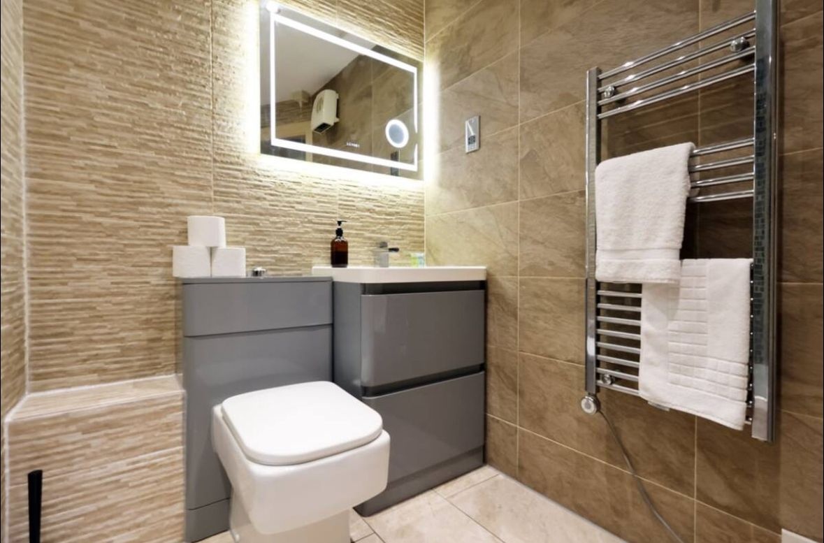 Additional image 18 of 1 Bed Flat, Vellacott Close, CF10, N1 7GU