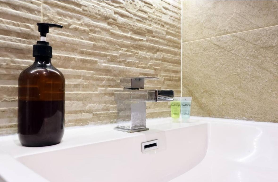 Additional image 21 of 1 Bed Flat, Vellacott Close, CF10, N1 7GU