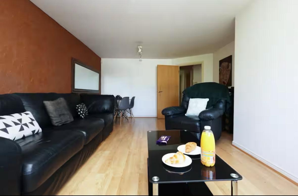 Additional image 34 of 1 Bed Flat, Vellacott Close, CF10, N1 7GU