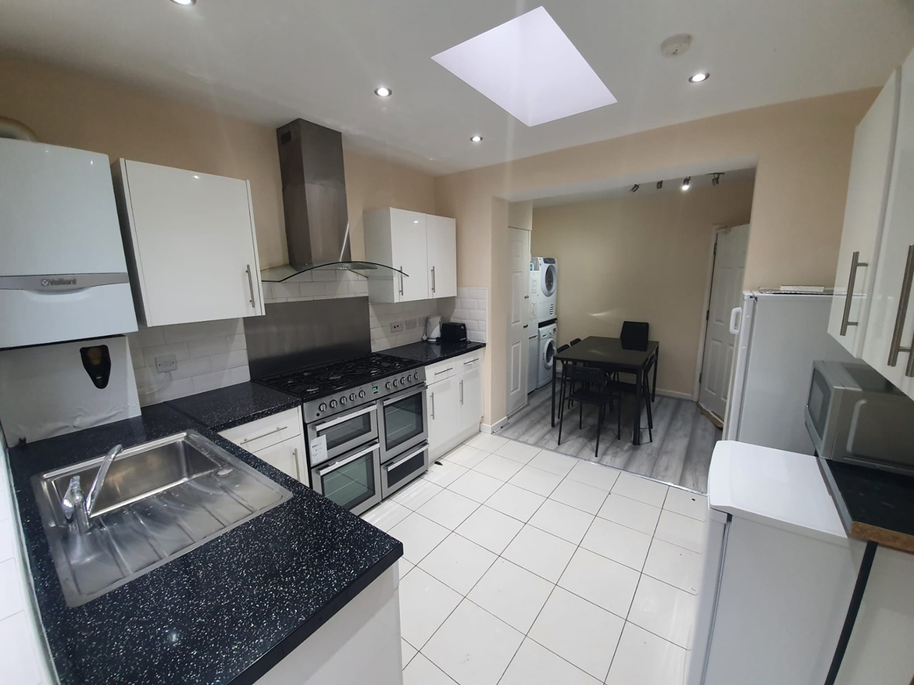 Additional image 6 of Room in a Shared House, Charter Avenue, CV4, N1 7GU