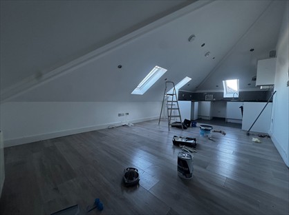 1 Bed Flat, Spire View, SO15