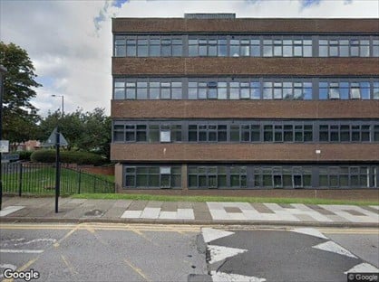 1 Bed Flat, Riverside House, B42