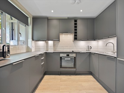 4 Bed Flat, Winthrop House, W12