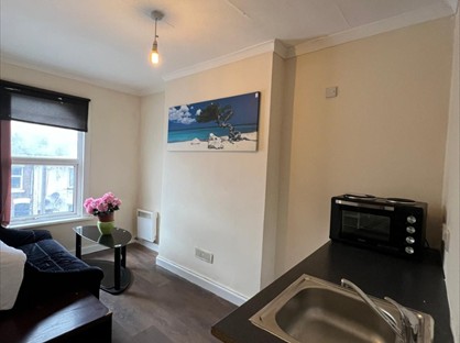 2 Bed Flat, Cromwell Road, LU3