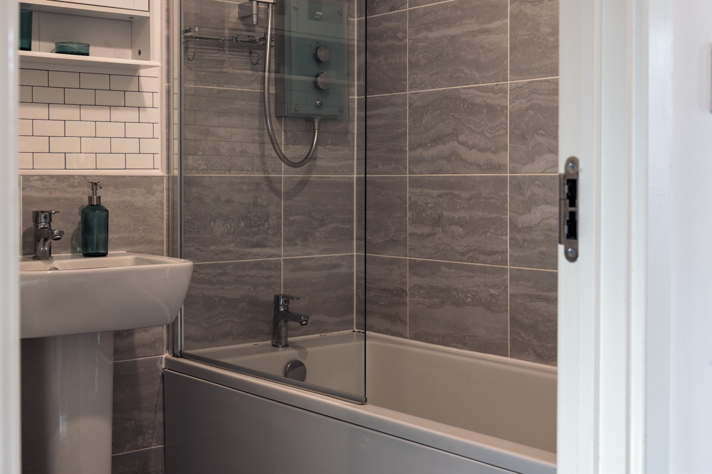 Additional image 20 of 2 Bed Semi-Detached House, Eliot Gardens, CV6, N1 7GU