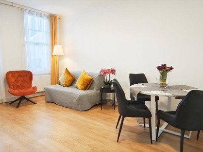 1 Bed Flat, Brechin Place, SW7