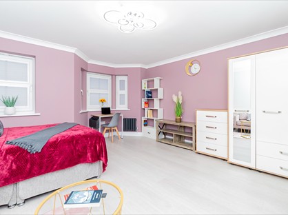 Room in a Shared House, Campbell Fields, GU11