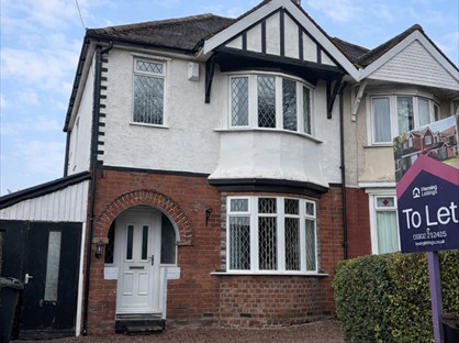 3 Bed Semi-Detached House, Hayes Lane, DY9