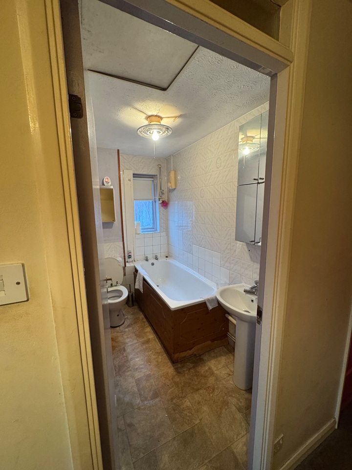 Additional image 2 of Room in a Shared House, Orchard Road, OX2, N1 7GU