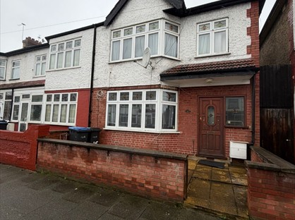 3 Bed Terraced House, Clarendon Road, N18
