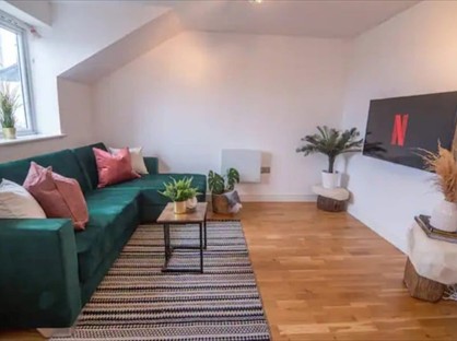 2 Bed Flat, Blithdale Road, SE2