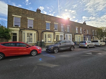 2 Bed Terraced House, London, SE17