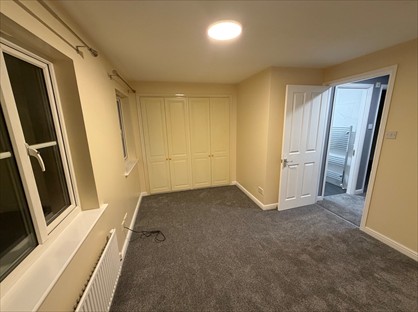 3 Bed Semi-Detached House, Landridge Drive, EN1