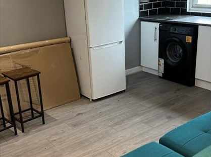 Studio Flat, Kingsley Road, TW3