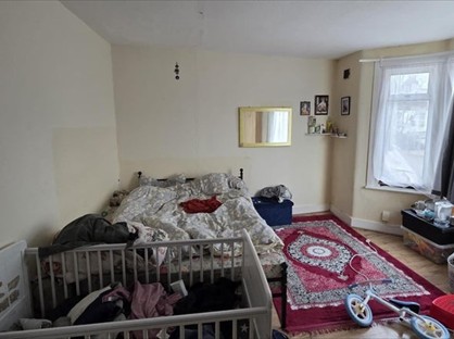 Room in a Shared House, Lowbrook Road, IG1